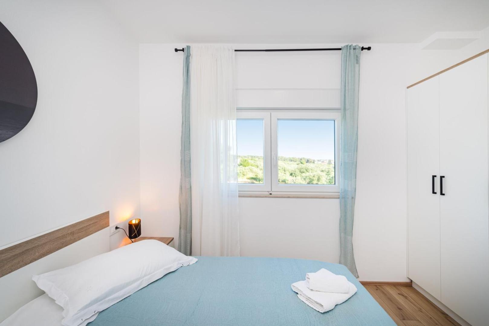 Apartment Crowonder Sun Dance With Heated Swimming Pool Seaview And Garden Sveti Filip i Jakov
