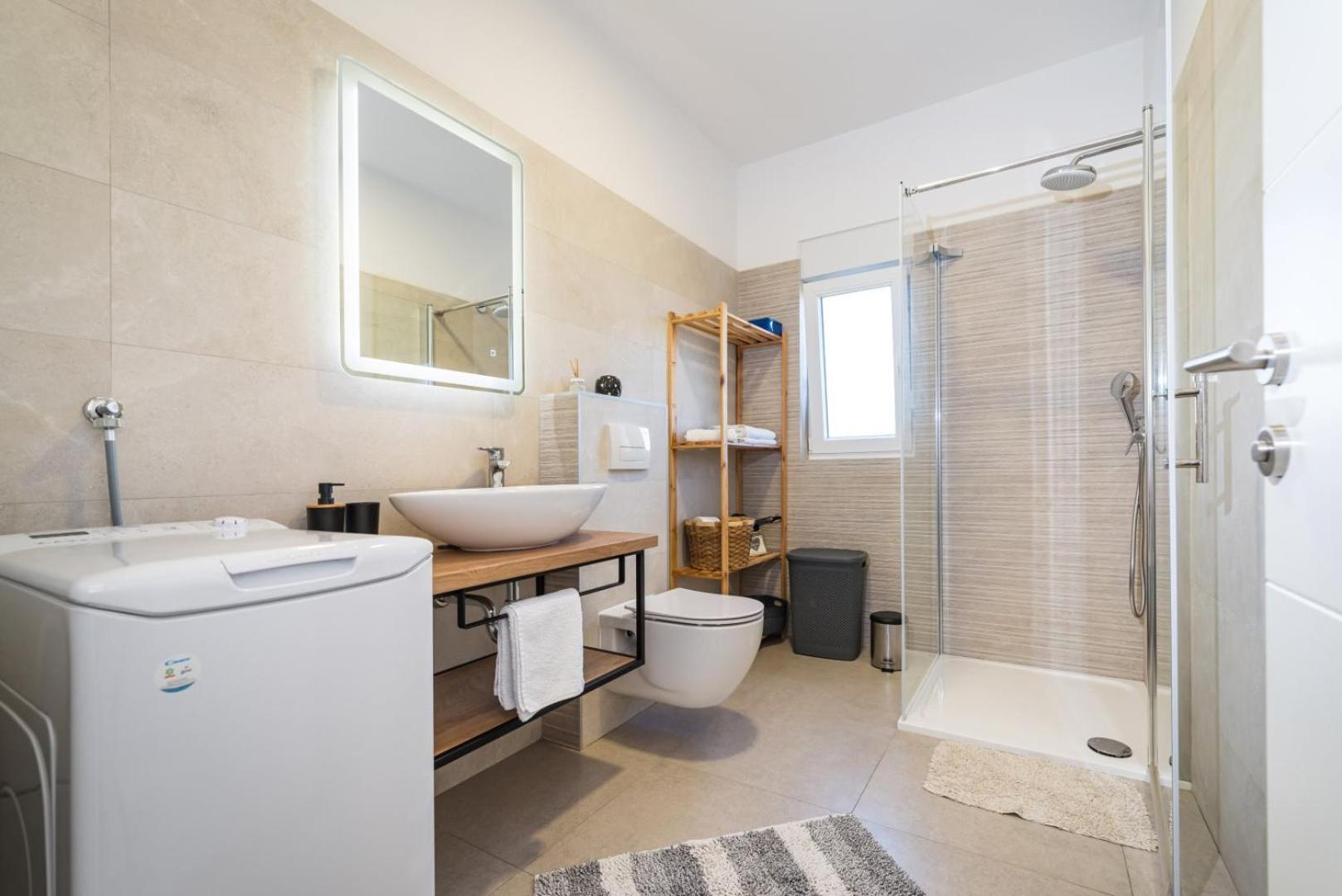 Apartment Crowonder Sun Dance With Heated Swimming Pool Seaview And Garden