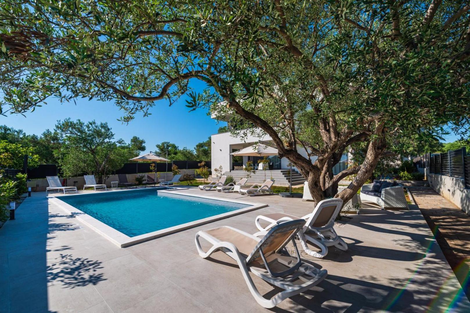 Crowonder Sun Dance With Heated Swimming Pool Seaview And Garden * Sveti Filip i Jakov